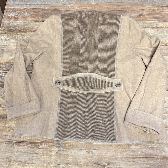 WOOL Custom Jacket - Picture 4 of 6